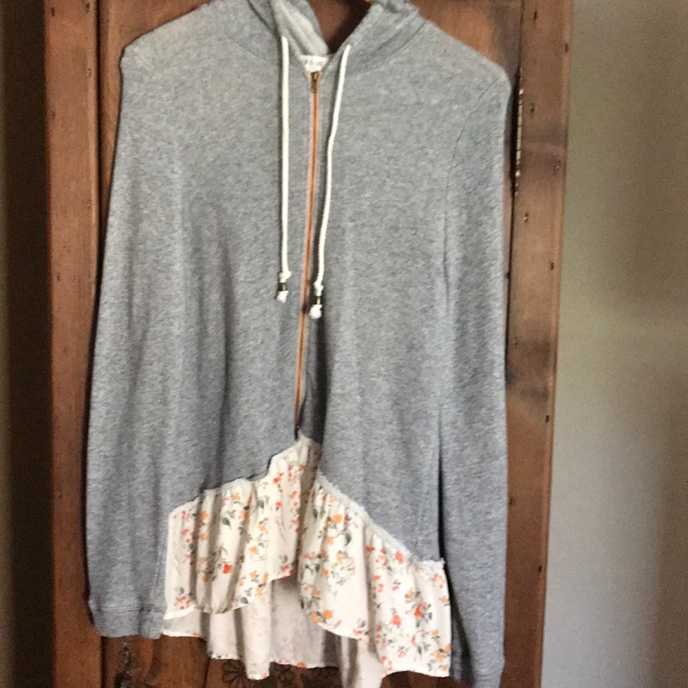 Taylor & Sage full zip sweatshirt w/ floral hem.XL